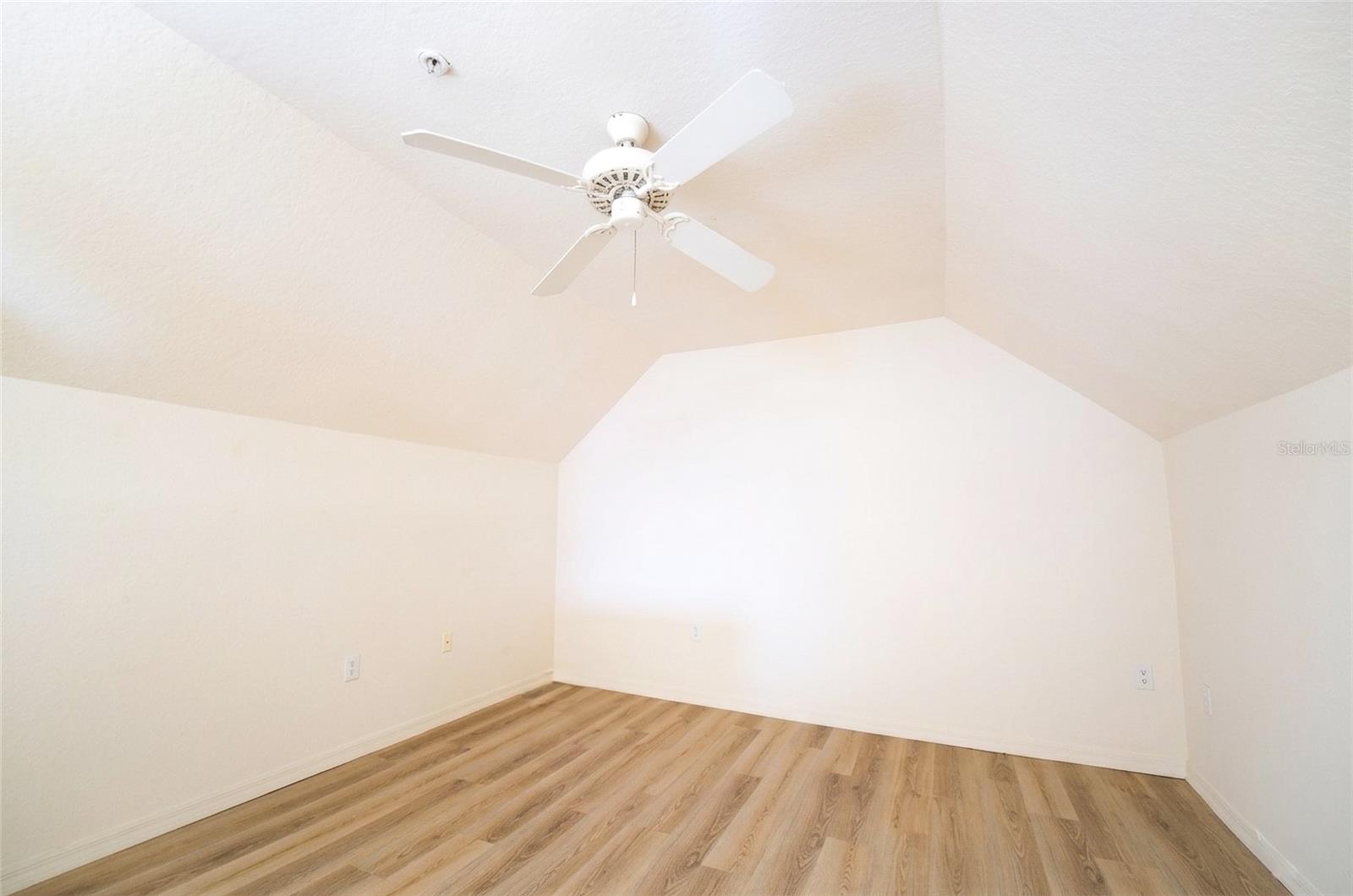 FOUNTAINS/METRO WEST - Residential