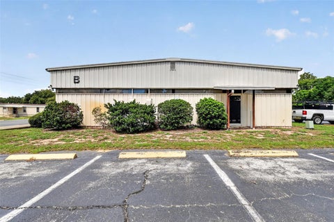 Tiny photo for 1300 S Duncan Drive, Tavares, FL 32778 (MLS # G5117219)