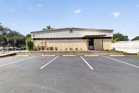 Tiny photo for 1300 S Duncan Drive, Tavares, FL 32778 (MLS # G5117219)