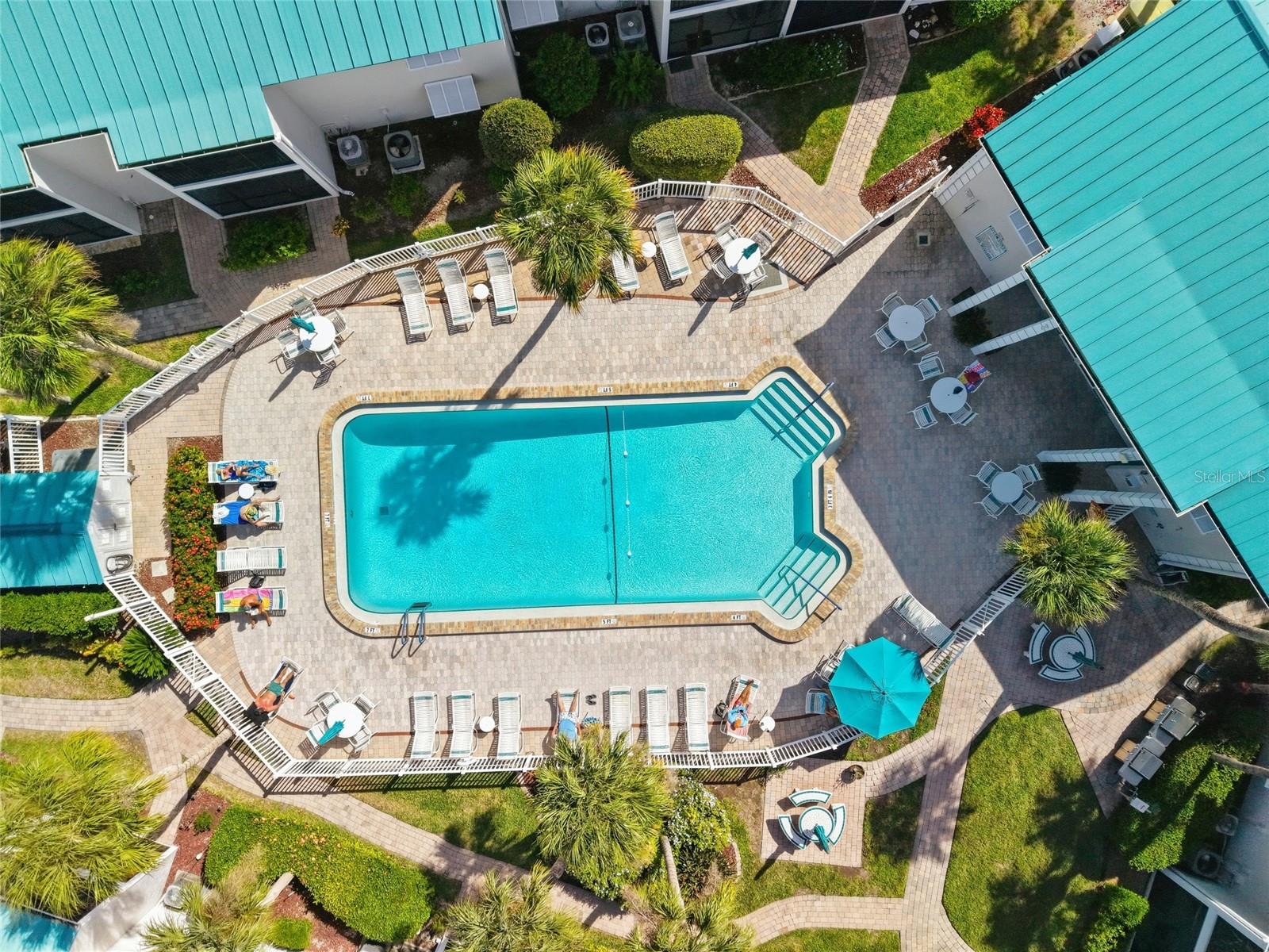 WHITE SANDS VILLAGE - Residential