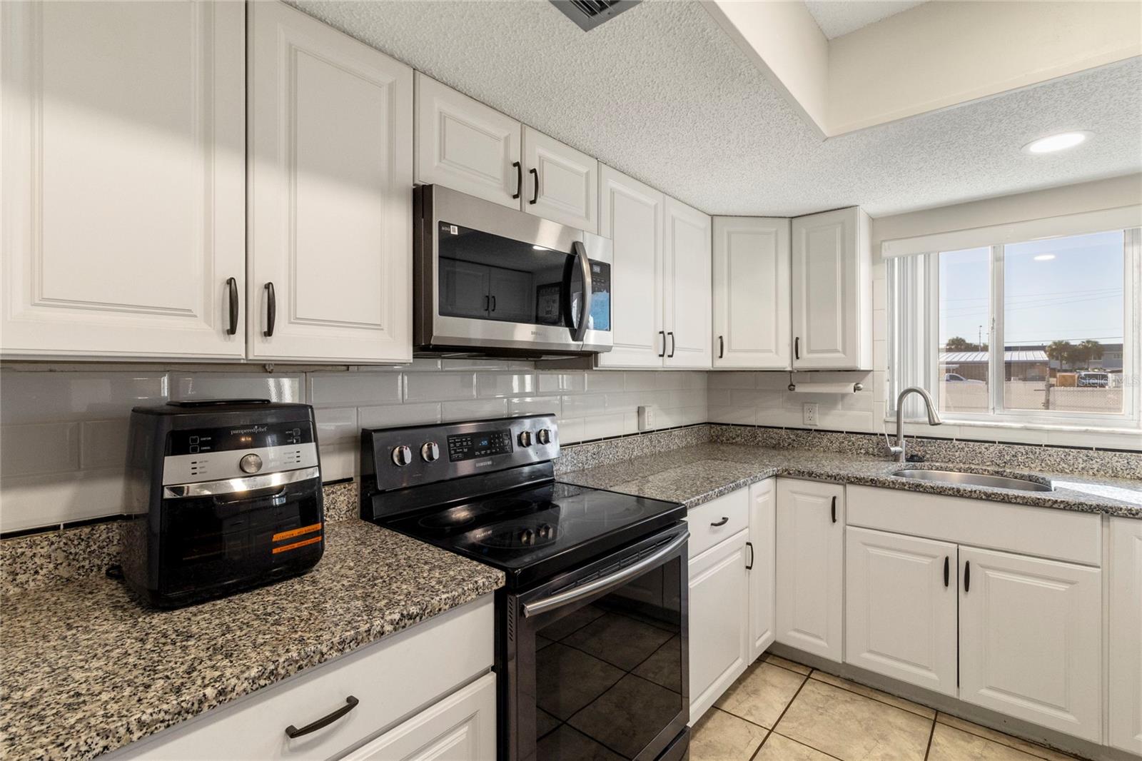 BEULAH CONDO PH 01 - Residential