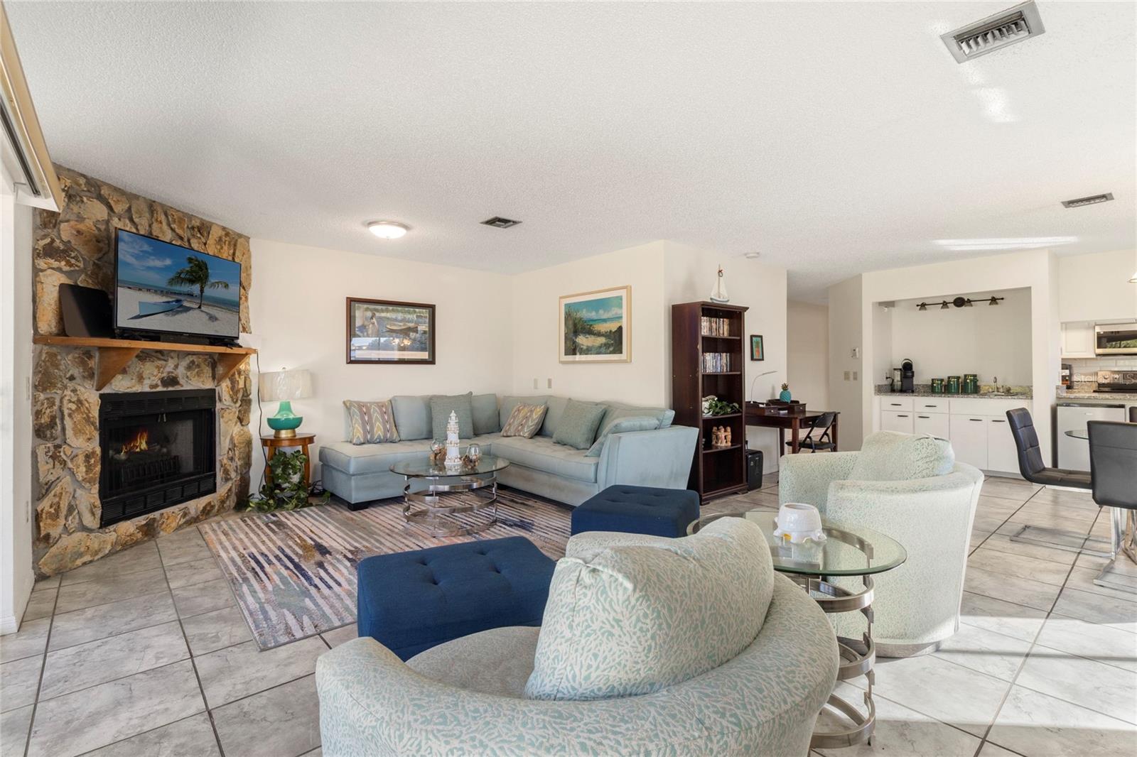 BEULAH CONDO PH 01 - Residential