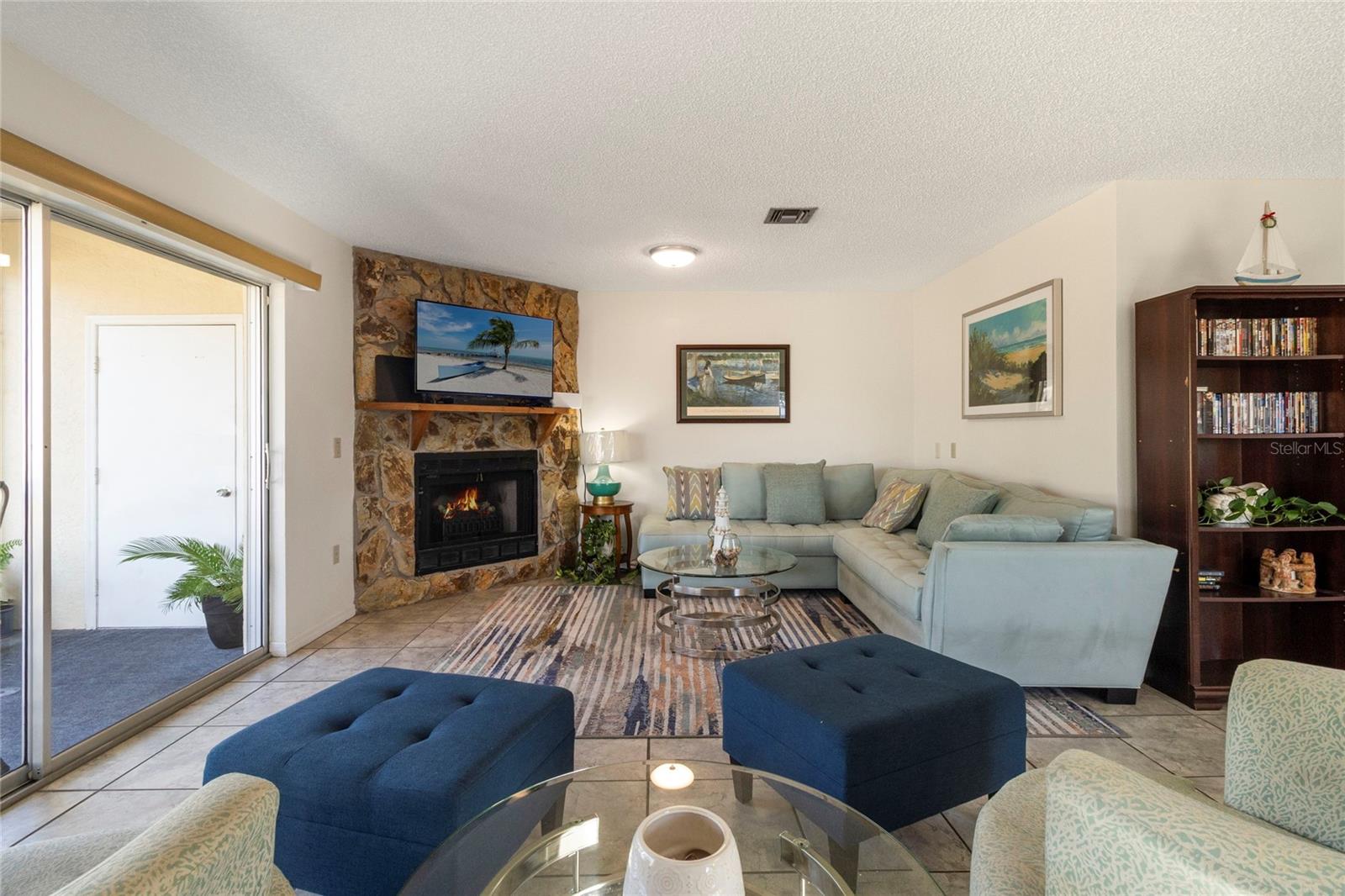 BEULAH CONDO PH 01 - Residential