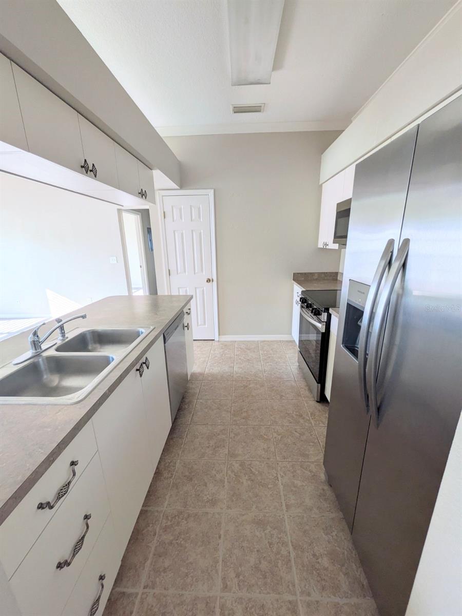 EAGLE POND CONDO - Residential Lease