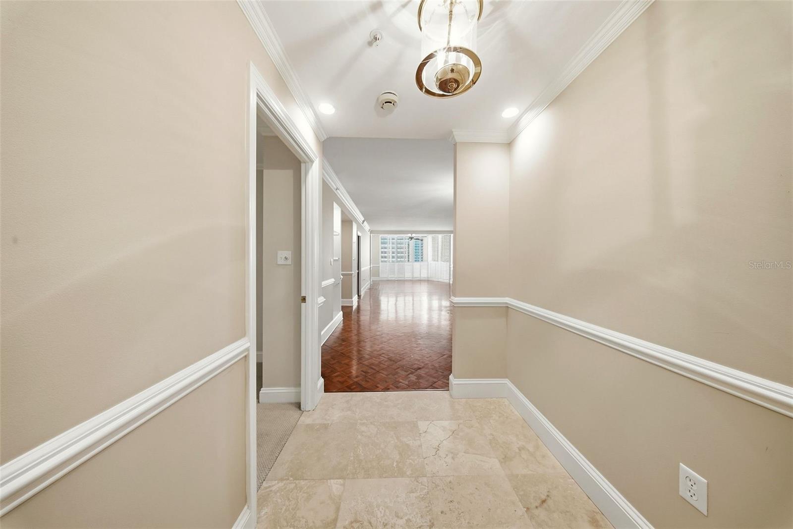 1 BEACH DRIVE SE 1610