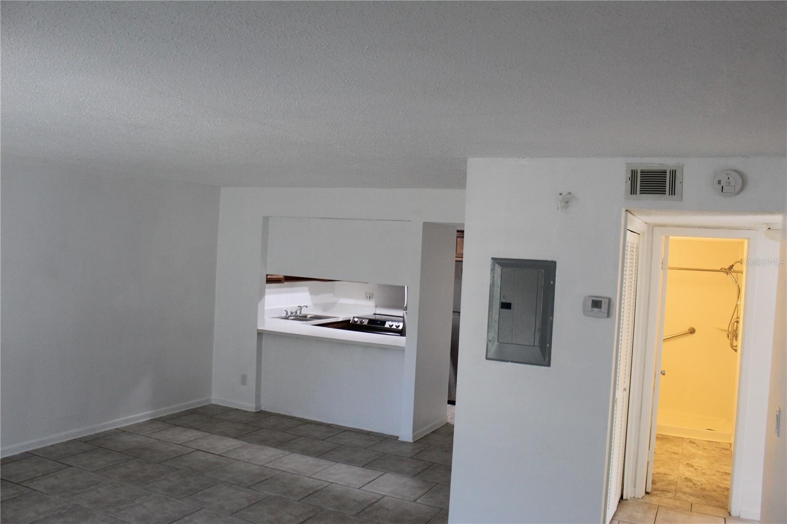 HOLIDAY OAKS CONDO - Residential