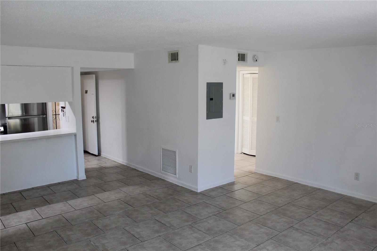 HOLIDAY OAKS CONDO - Residential