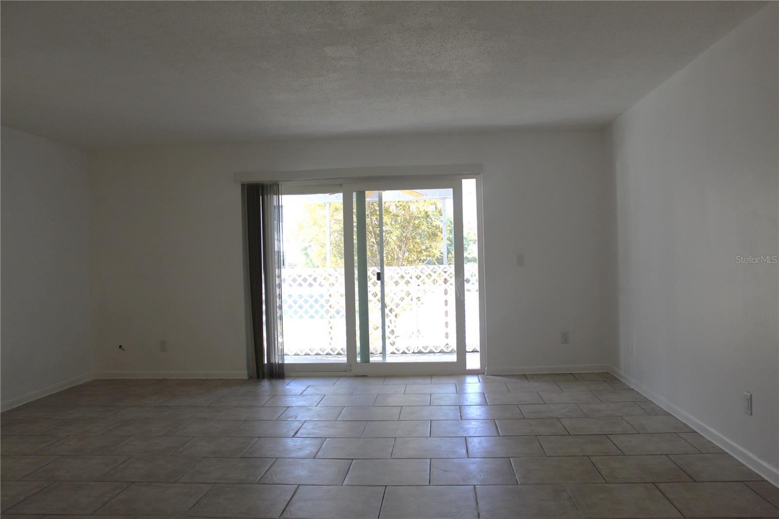 HOLIDAY OAKS CONDO - Residential