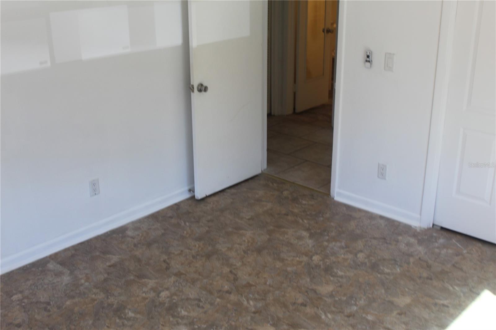 HOLIDAY OAKS CONDO - Residential