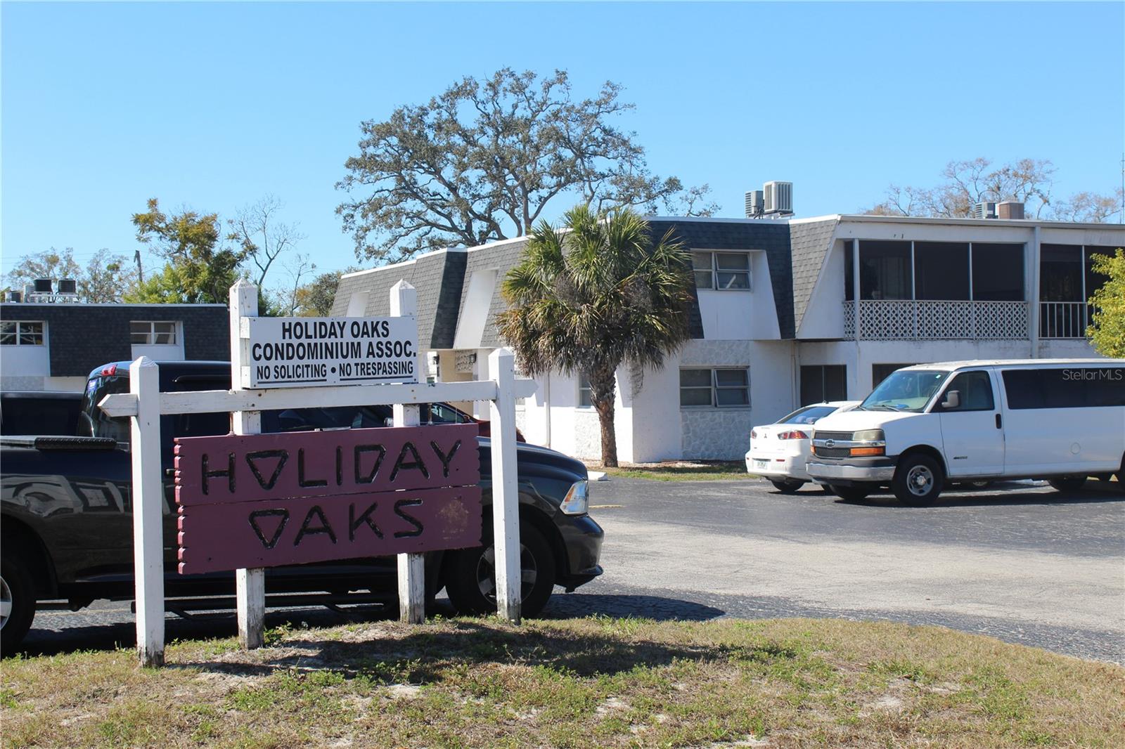 HOLIDAY OAKS CONDO - Residential