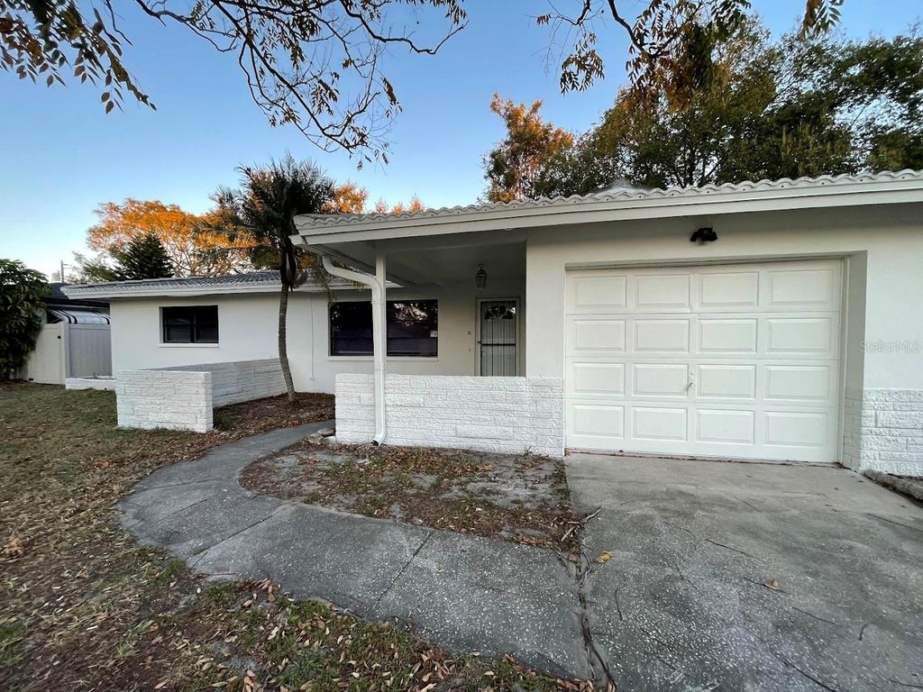 Photo of 471 Keene Park Drive E, Largo, FL 33771 (MLS # TB8472886)