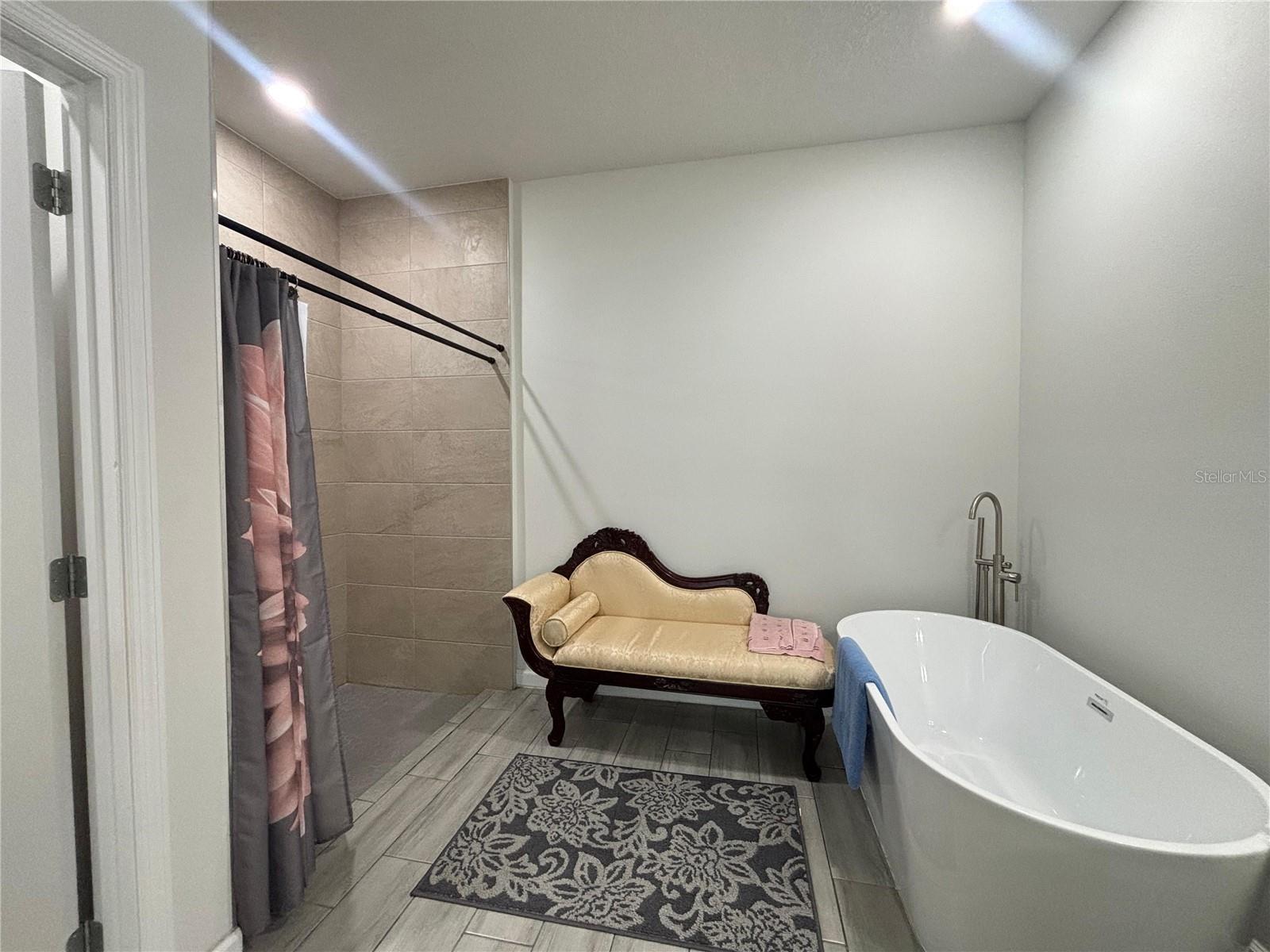 POINCIANA NBRHD 02 VILLAGE 08 - Residential