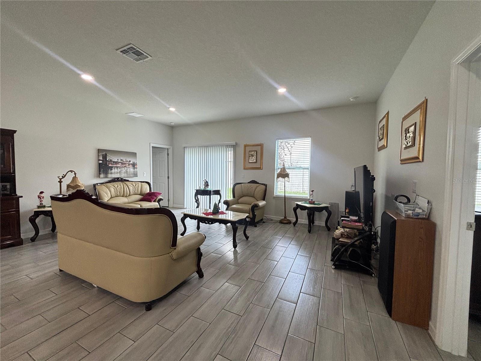 POINCIANA NBRHD 02 VILLAGE 08 - Residential