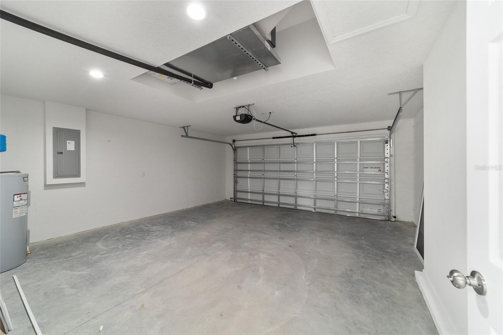 MARION OAKS UN FIVE - Residential Lease