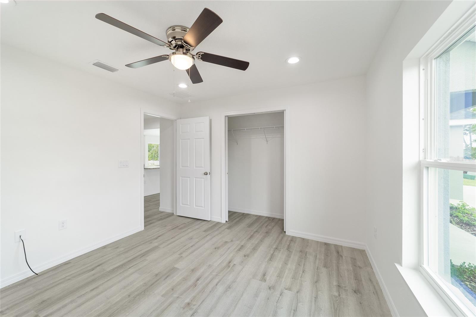 MARION OAKS UN FIVE - Residential Lease