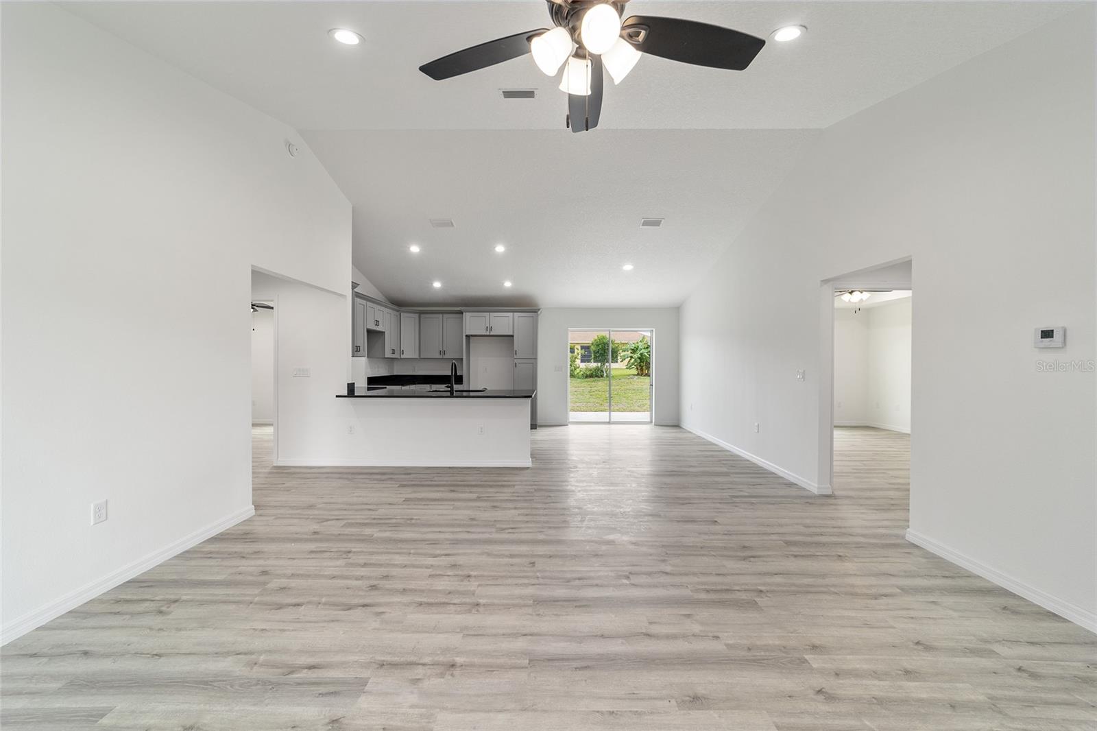 MARION OAKS UN FIVE - Residential Lease