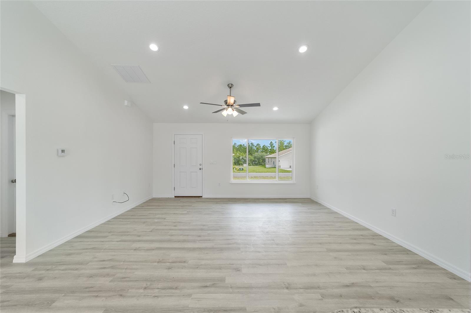 MARION OAKS UN FIVE - Residential Lease