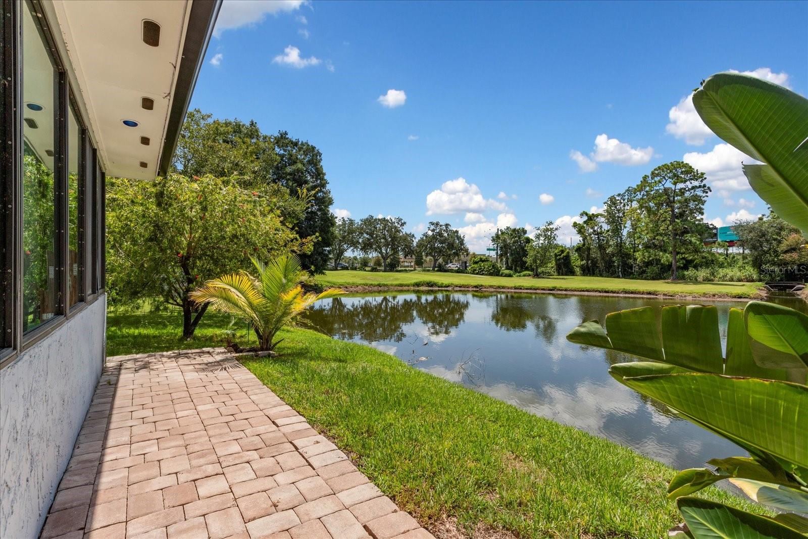 1729 GOLFSIDE DRIVE