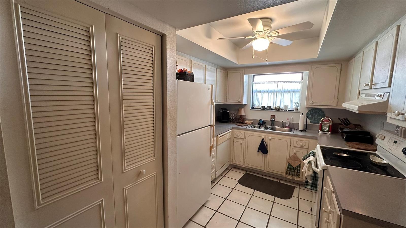 TIMBERWOODS CONDO - Residential