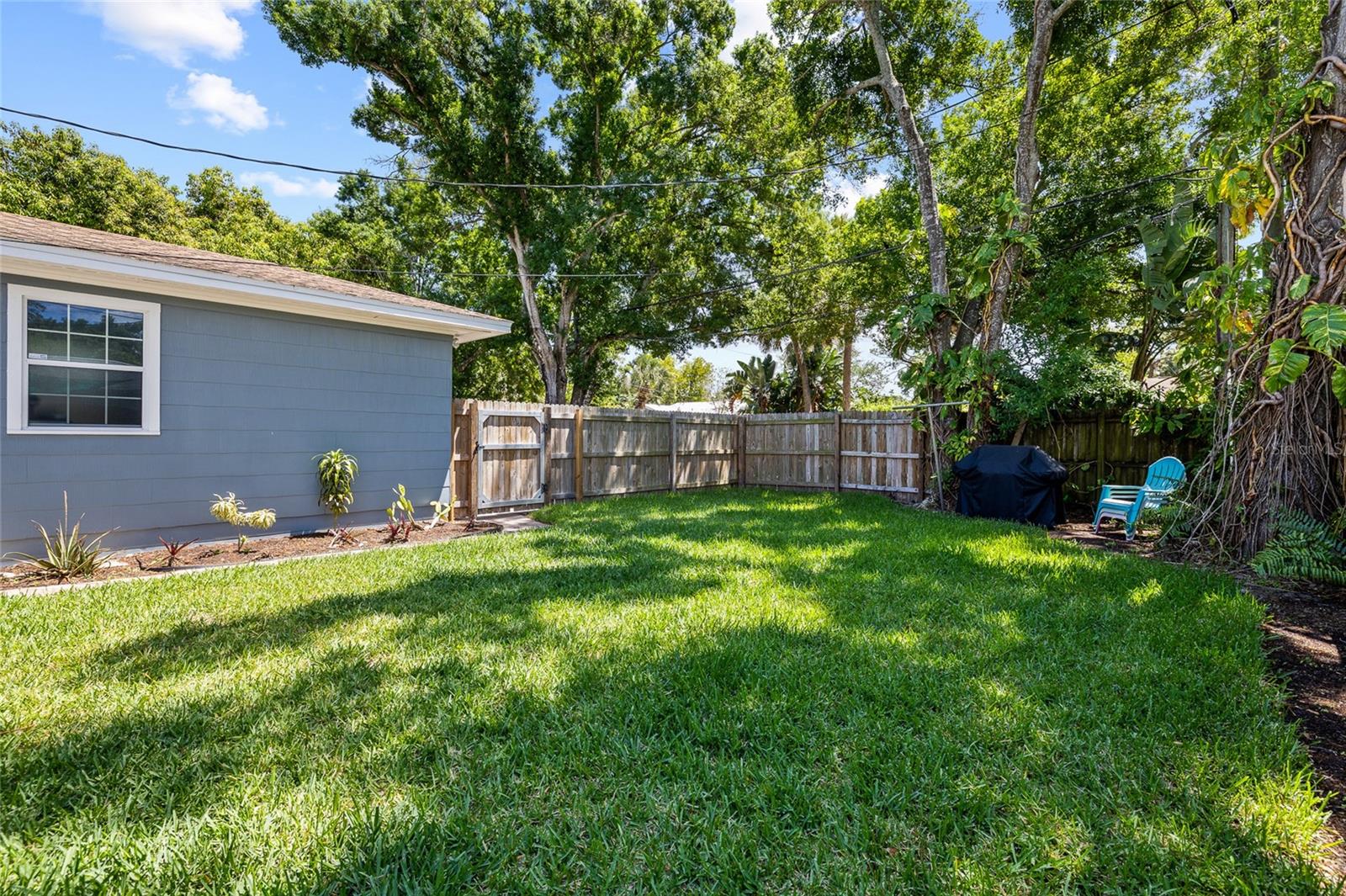 MOONS REP - Residential