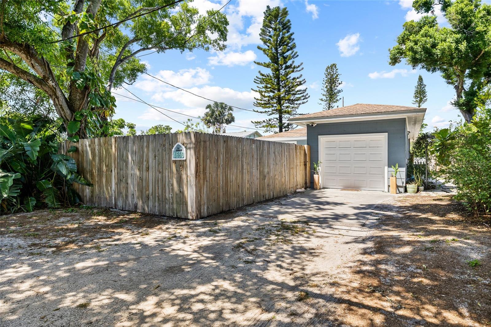 MOONS REP - Residential