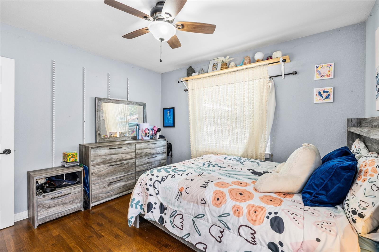 MOONS REP - Residential