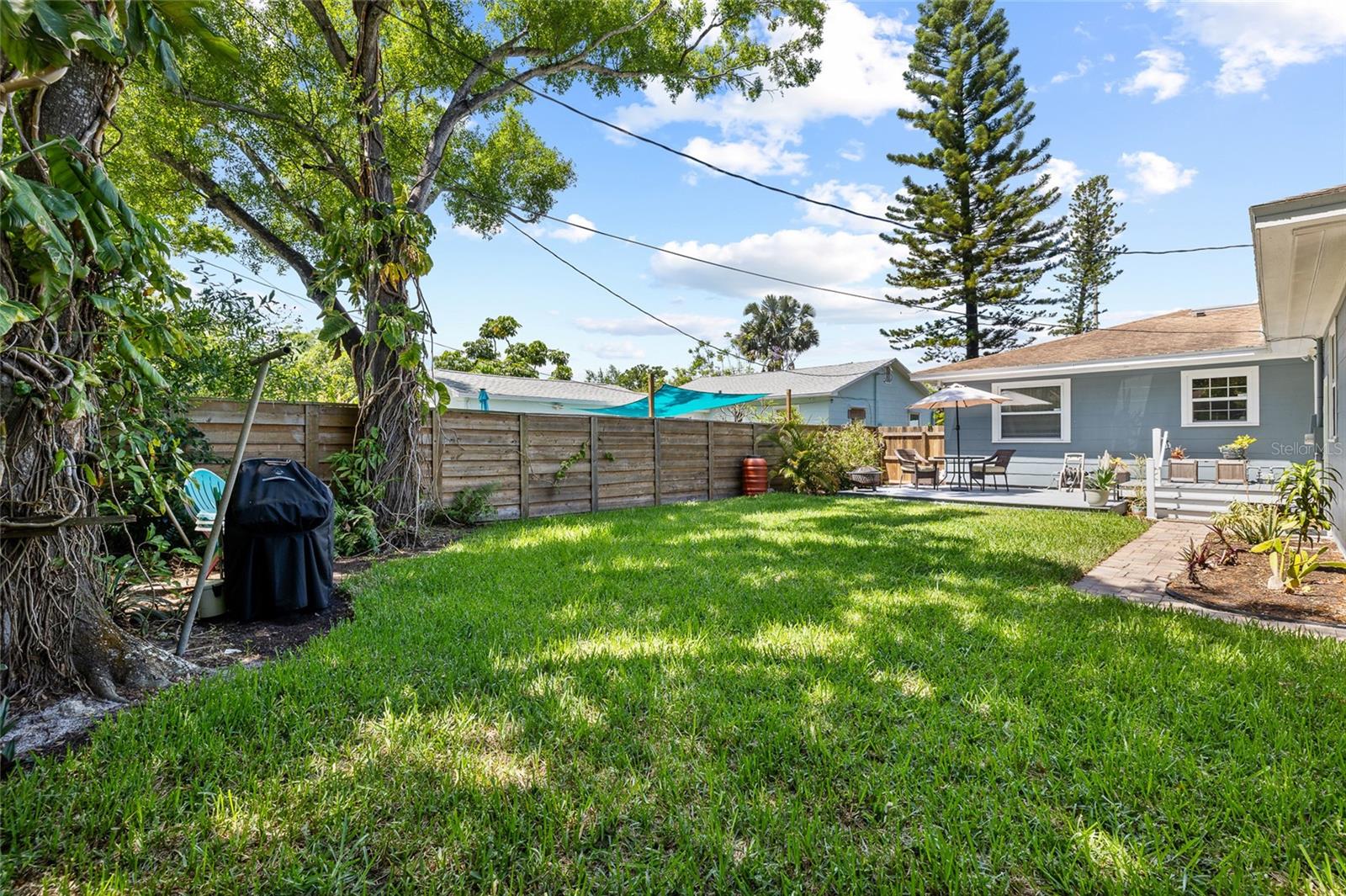 MOONS REP - Residential