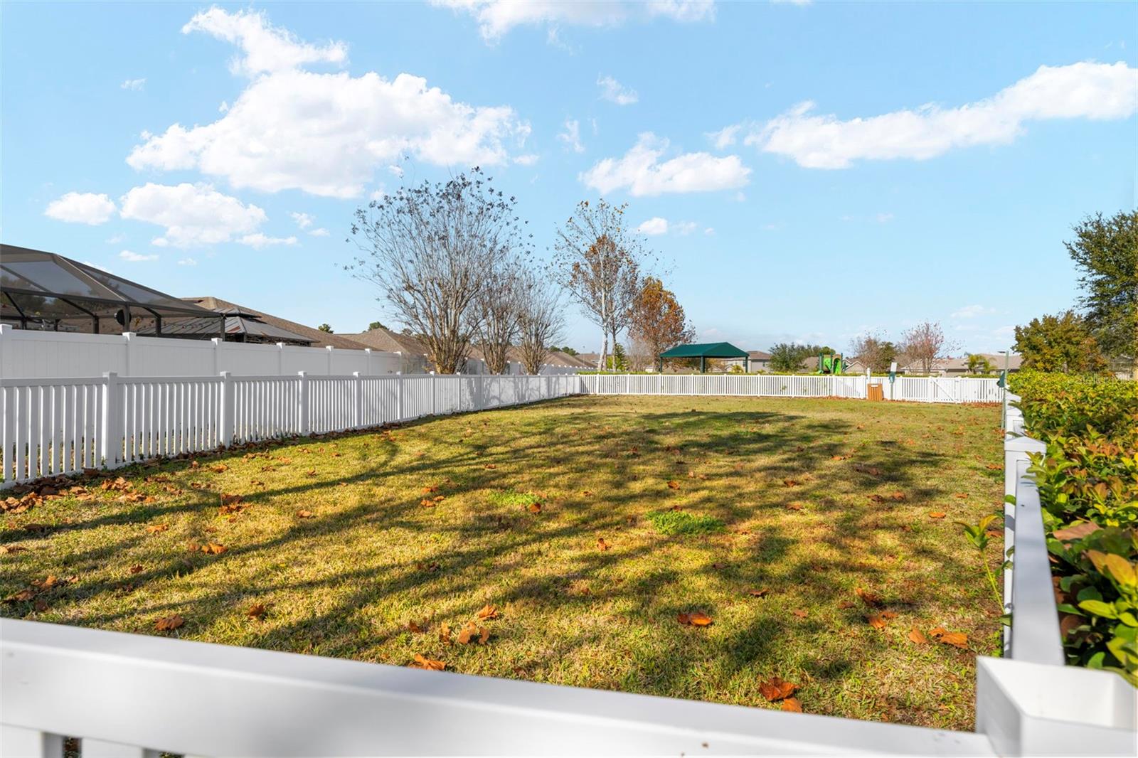 BRIAR OAKS VILLAGE 01 - Residential