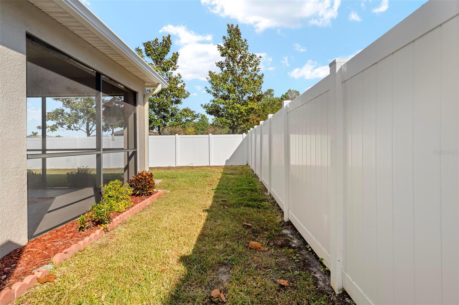 BRIAR OAKS VILLAGE 01 - Residential