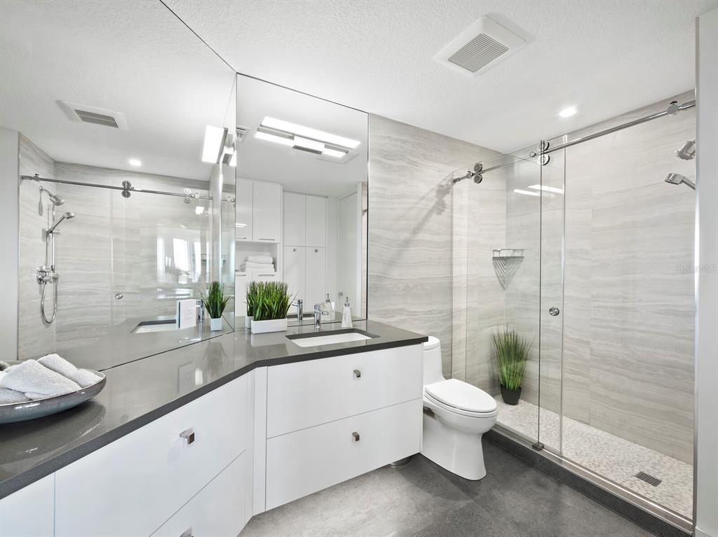 GRAND BAY 2 - Residential