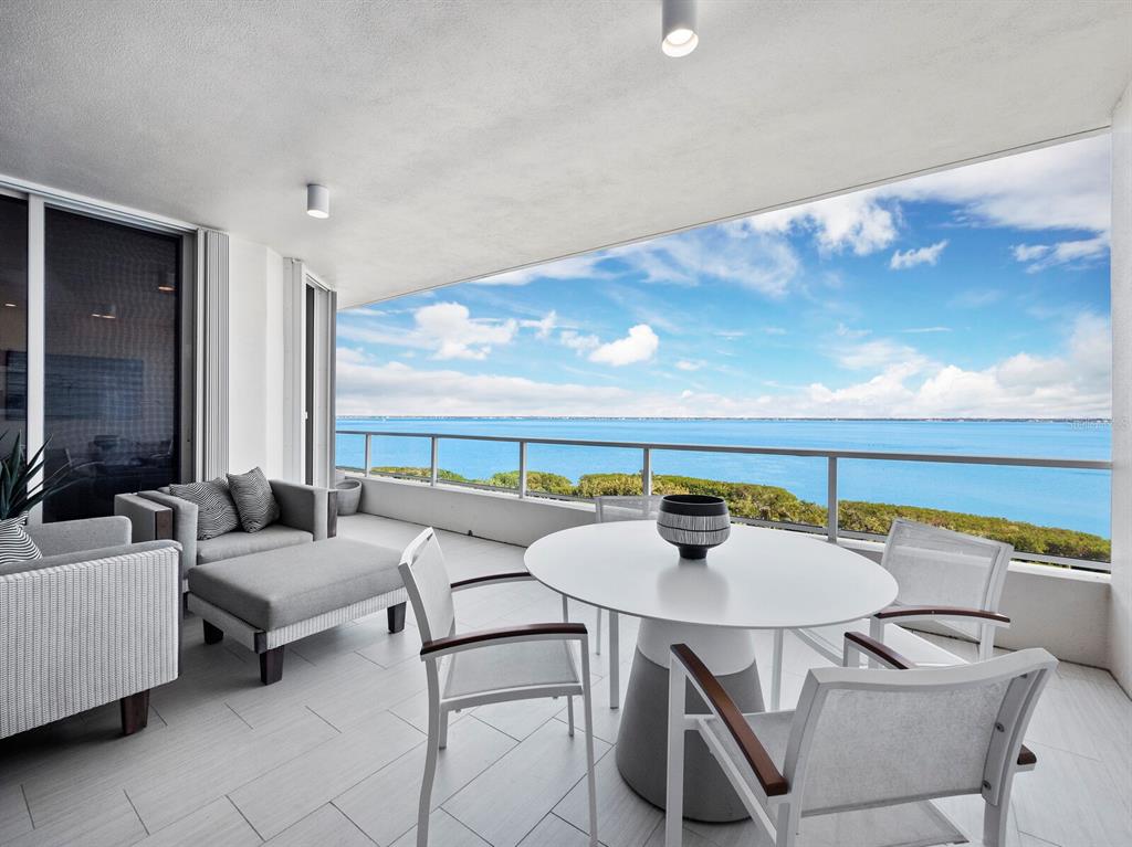 GRAND BAY 2 - Residential