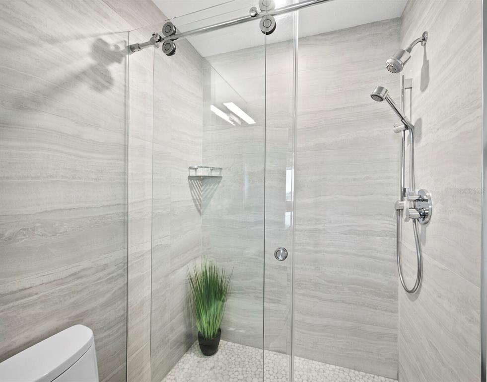 GRAND BAY 2 - Residential