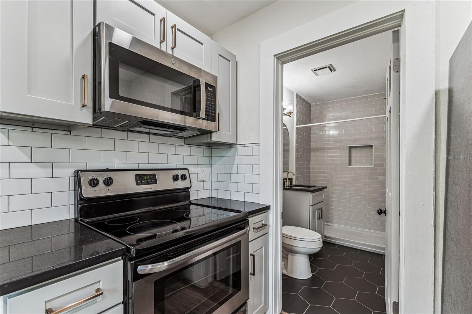 HALLS CENTRAL AVE 3 - Residential Income