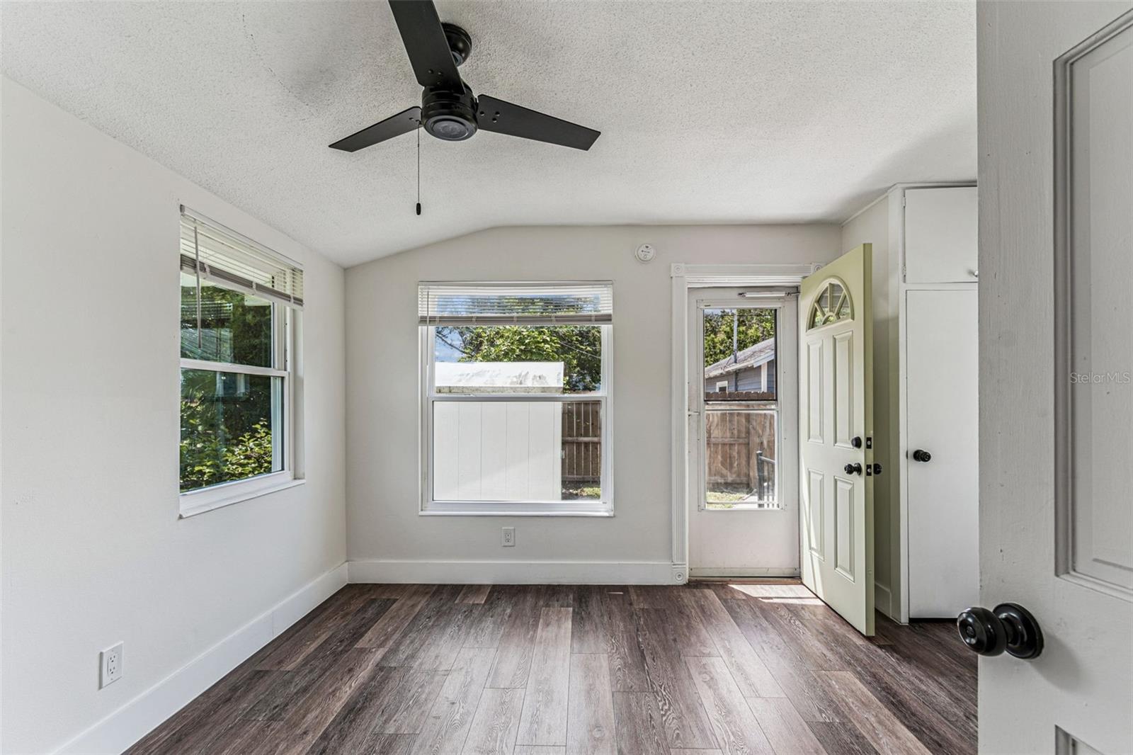 HALLS CENTRAL AVE 3 - Residential Income
