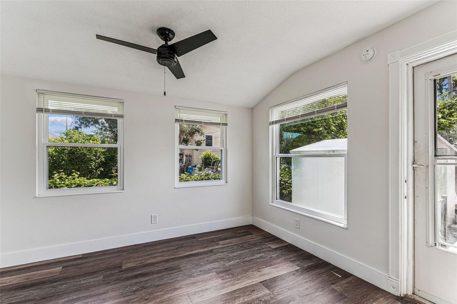 HALLS CENTRAL AVE 3 - Residential Income