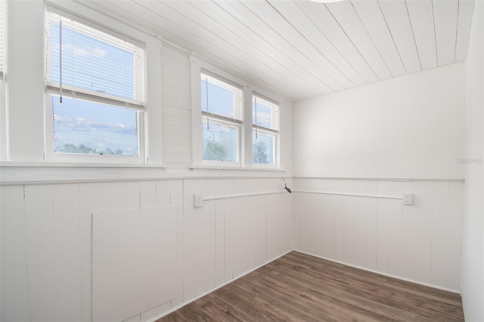 HALLS CENTRAL AVE 3 - Residential Income