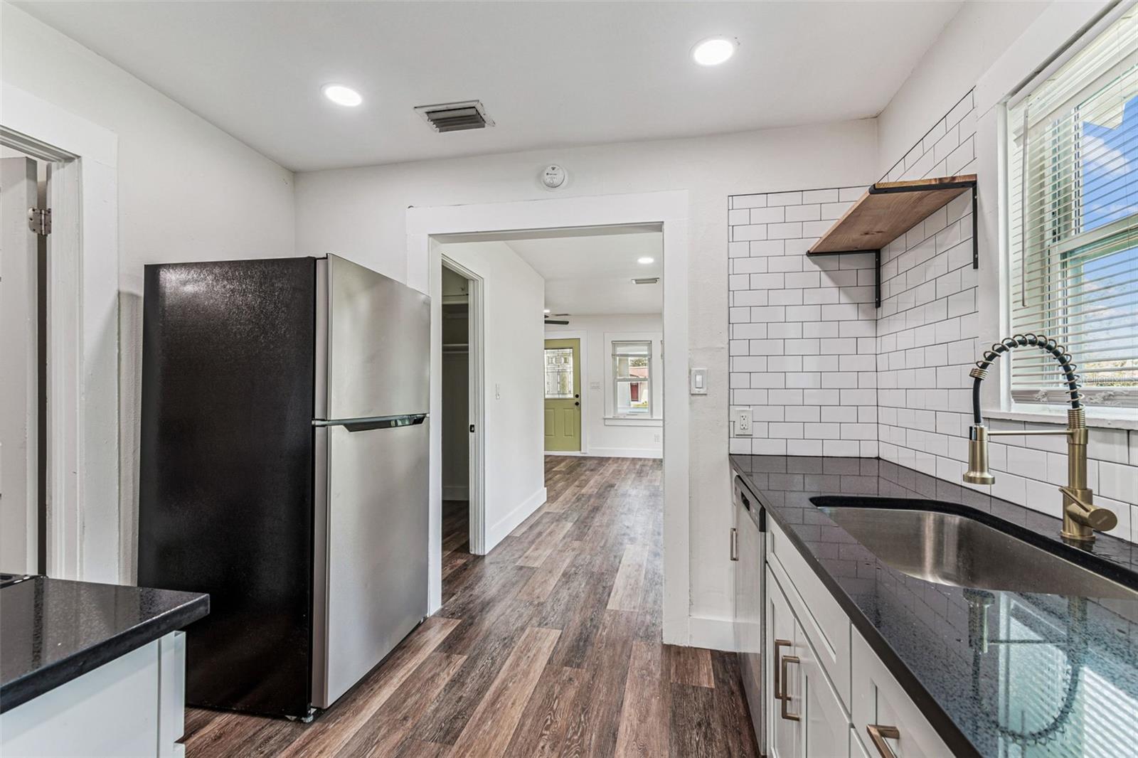 HALLS CENTRAL AVE 3 - Residential Income