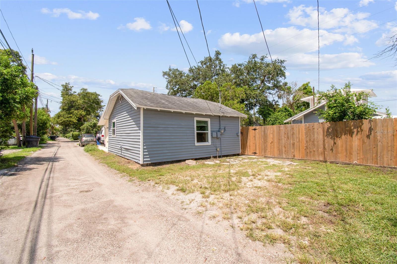 HALLS CENTRAL AVE 3 - Residential Income