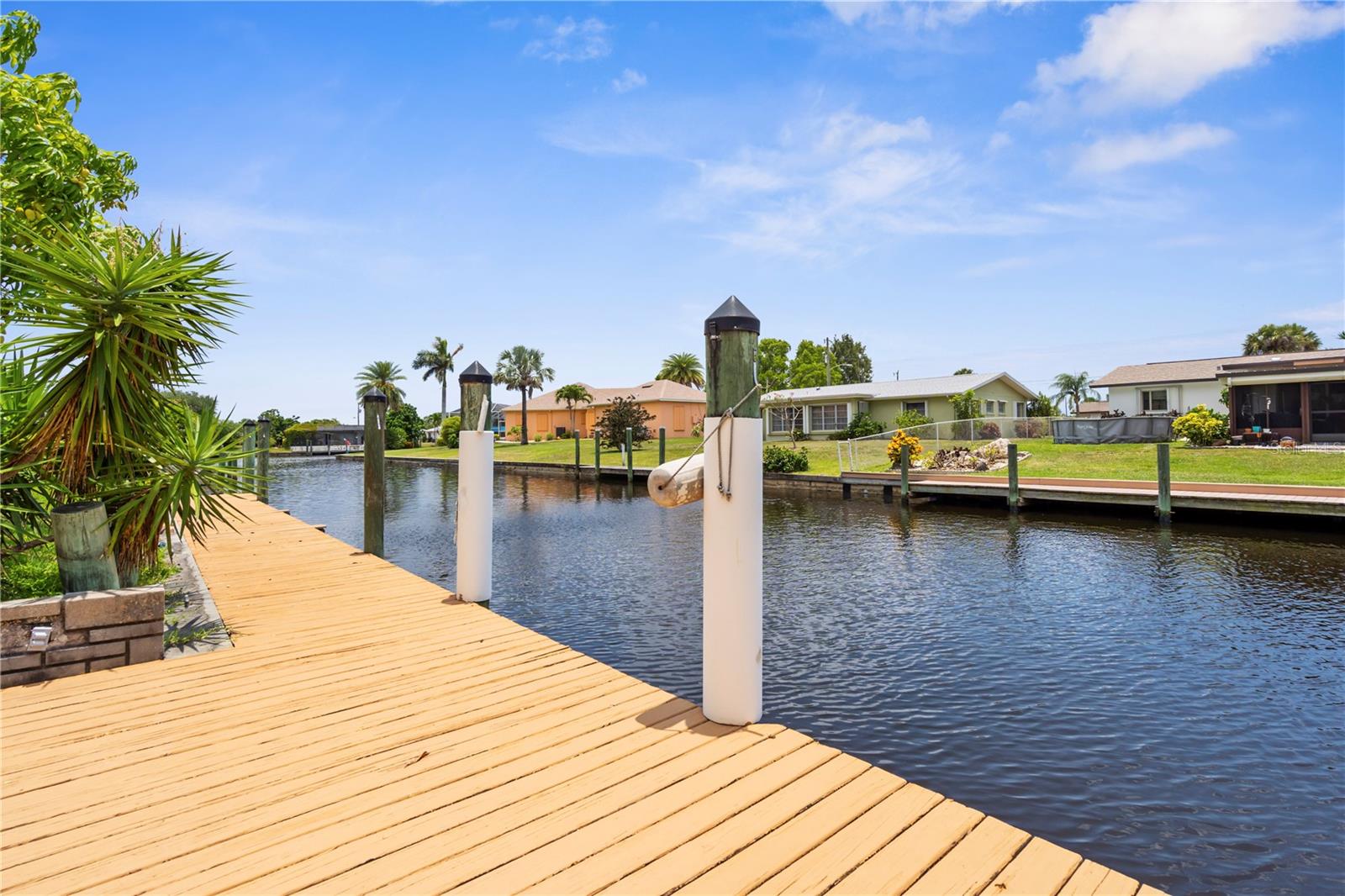 1719 W BLUEWATER TERRACE