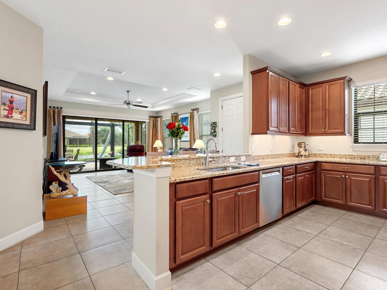 COBBLESTONE ON PALMER RANCH - Residential