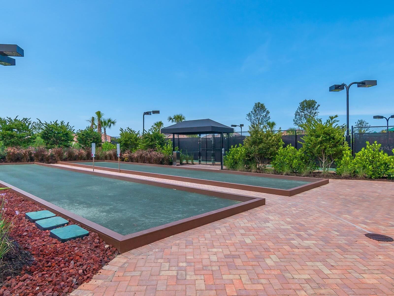 COBBLESTONE ON PALMER RANCH - Residential