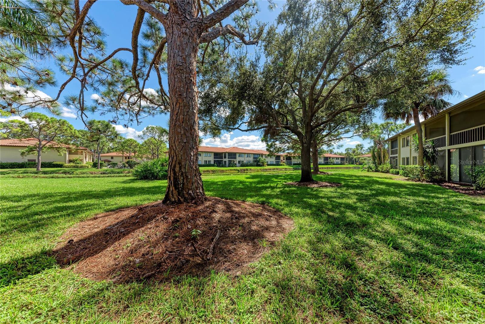 WILLOW LINKS - Residential