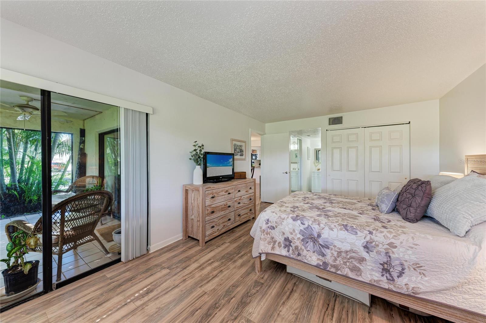 WILLOW LINKS - Residential