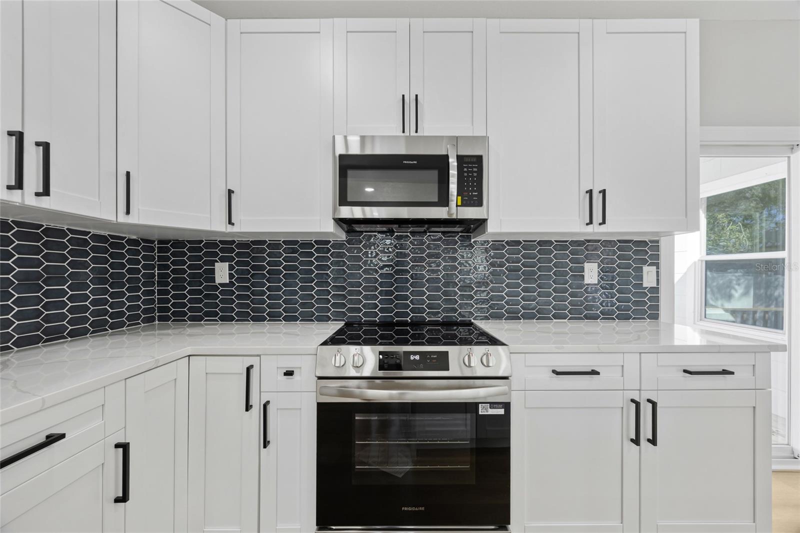 PADGETTS R M ESTATE RESUB - Residential