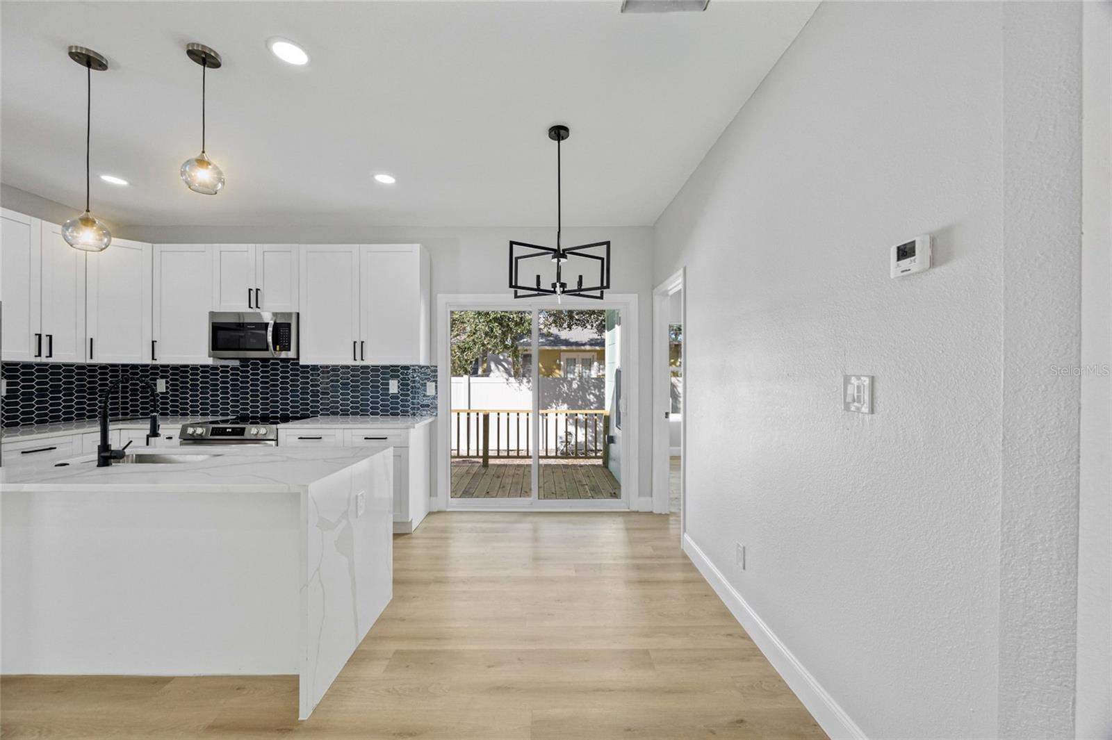 PADGETTS R M ESTATE RESUB - Residential