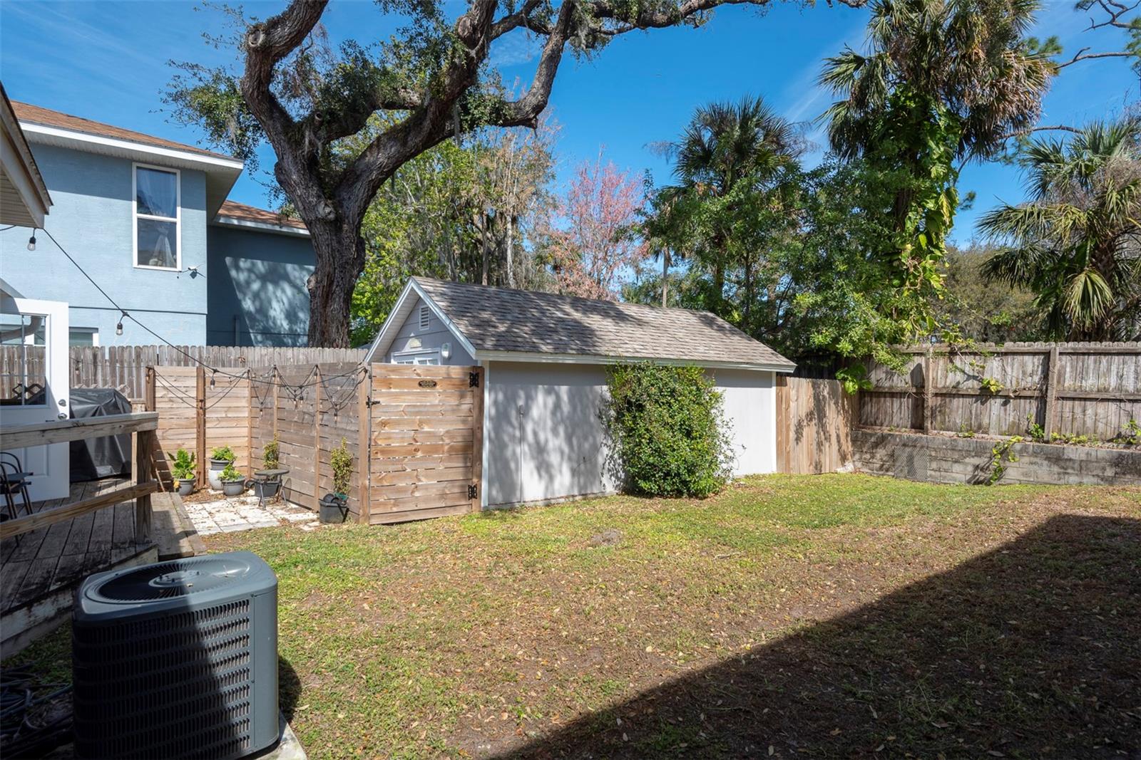 ALLANDALE - Residential