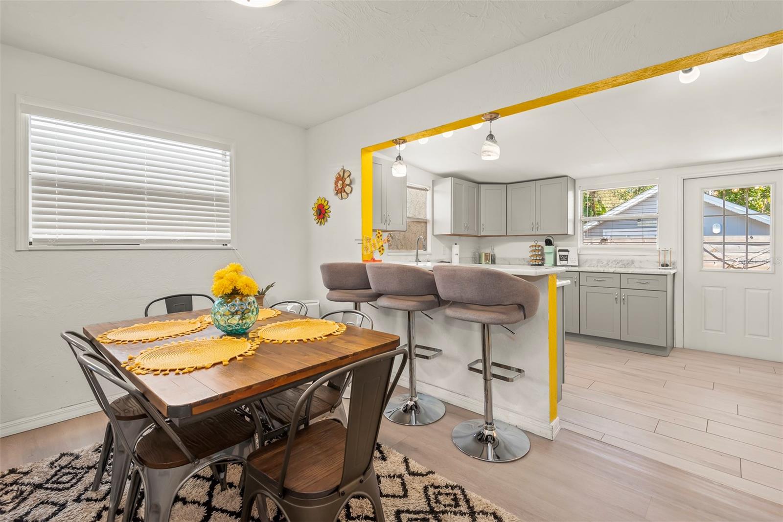 ALLANDALE - Residential