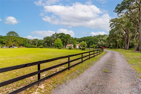 Tiny photo for 2735 NE 127th Place, Anthony, FL 32617 (MLS # OM726913)