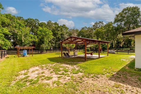 Tiny photo for 2735 NE 127th Place, Anthony, FL 32617 (MLS # OM726913)
