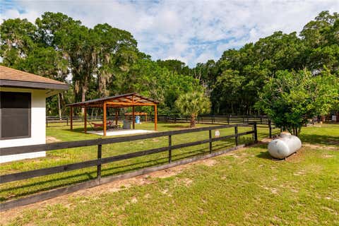 Tiny photo for 2735 NE 127th Place, Anthony, FL 32617 (MLS # OM726913)